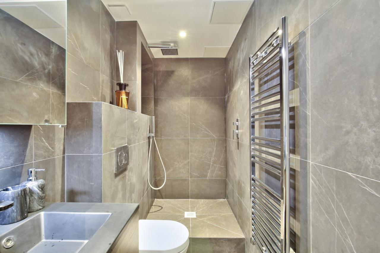 Appartement 70 - Authentic Parisian Flat Extérieur photo